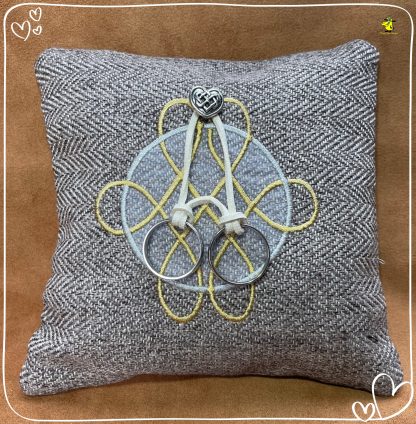Ring Display Cushion