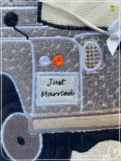 Wedding 4WD Vehicle Cushion - Image 4