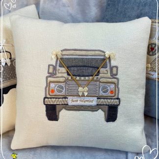 Wedding 4WD Vehicle Cushion